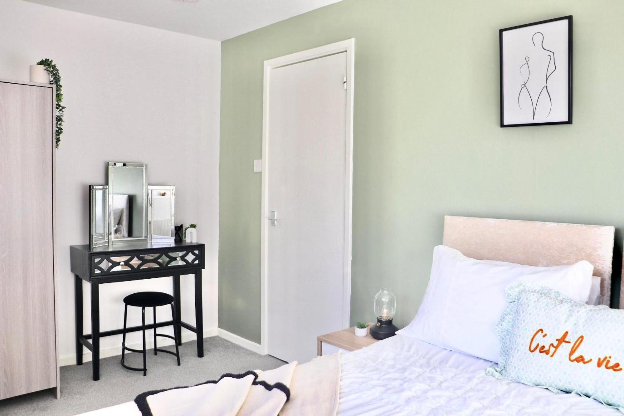 Stunning Apartment, Sleeps 4, Central London, 1 Bedroom, Zone 1, Kennington - Open For Business Stays, Long Stays And Families Relocating Bagian luar foto