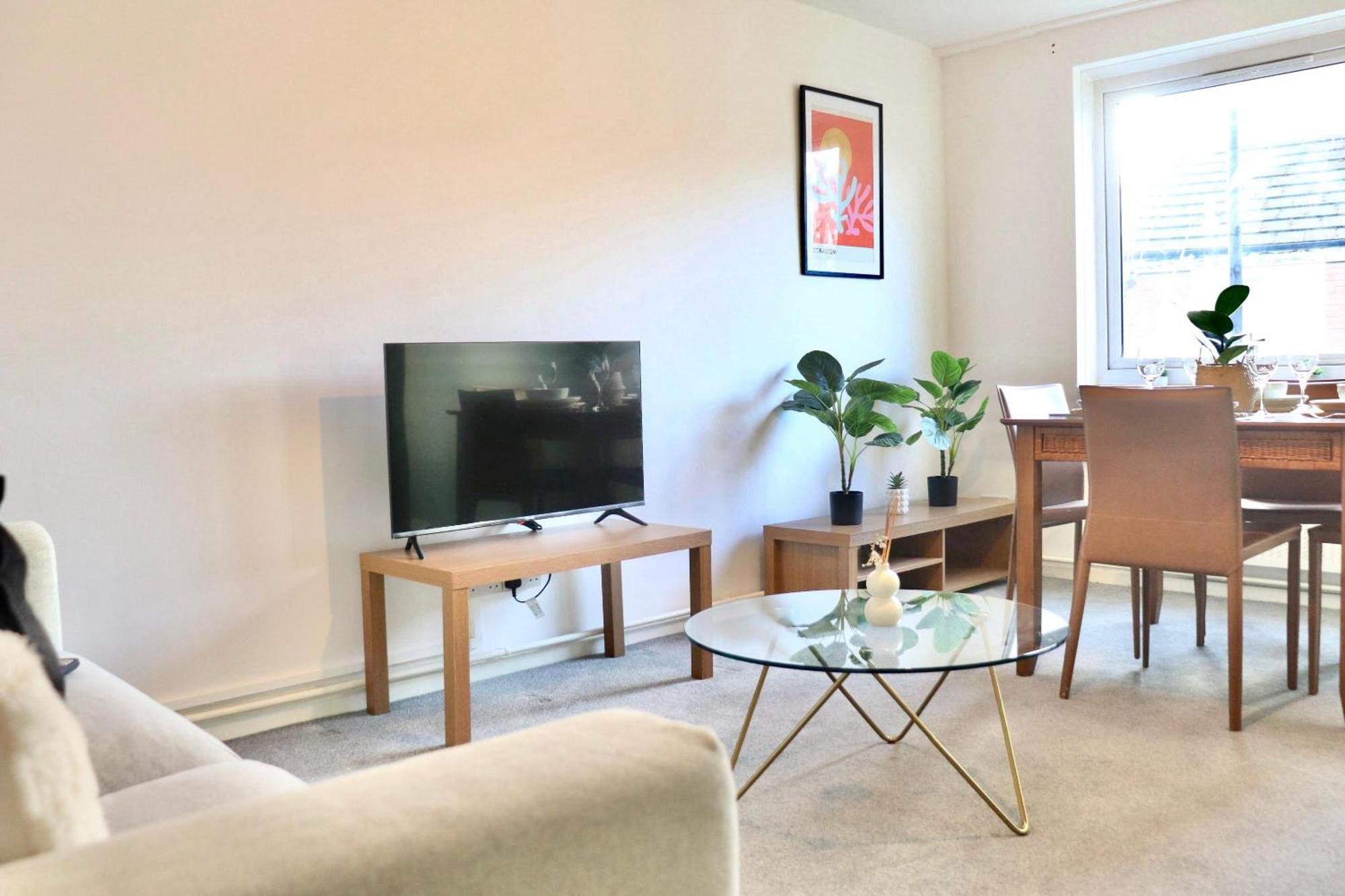 Stunning Apartment, Sleeps 4, Central London, 1 Bedroom, Zone 1, Kennington - Open For Business Stays, Long Stays And Families Relocating Bagian luar foto